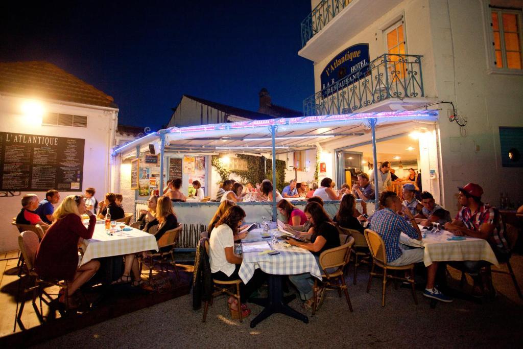 Hotel De L'Atlantique ลาทร็องช์-ซูร์-แมร์ ภายนอก รูปภาพ
